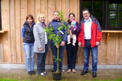 19097_Eltern_Marianne_Mayrhofer_Martin_Tiefenthaller_und_Tochter_Marie-Luise_geb__21_12_2013