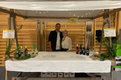 42753C16-131C-4B52-BEBA-0AE2FC41C5C1